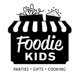 FOODIE KIDS PARTIES · GIFTS · COOKING trademark