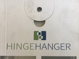 HINGEHANGER H trademark