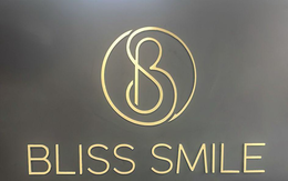 BS BLISS SMILE trademark