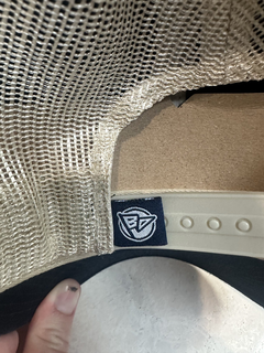 B D BANNER DAY THREADS trademark