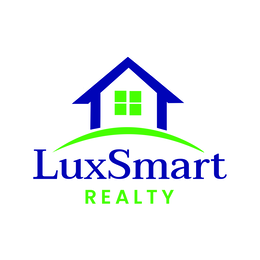 LUXSMART REALTY trademark